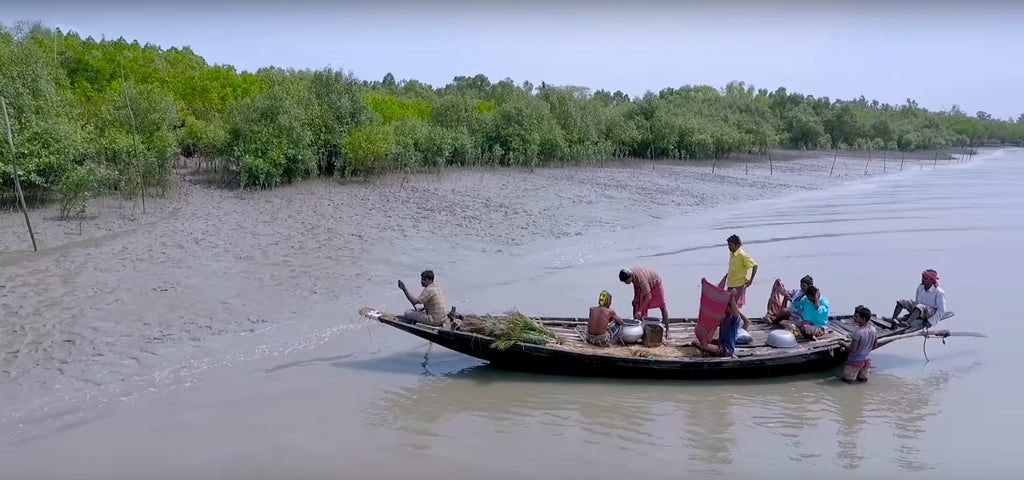 Forest Honey Hunters use to carry food supplies for a month