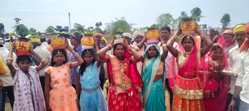 Tribal Kalash pujan of Honey Harvester