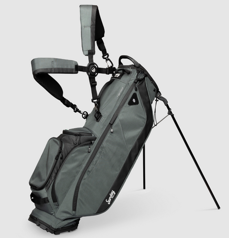 Ryder bag by Sunday Golf in midnight green