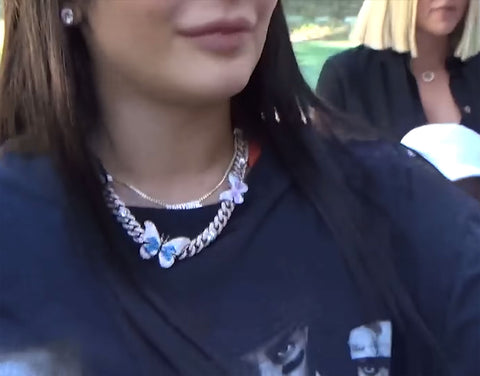 baby girl necklace - kylie jenner