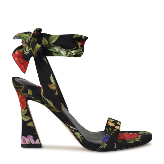 나인웨스트 NINEWEST Kelsie Ankle Wrap Heeled Sandals,Black Floral