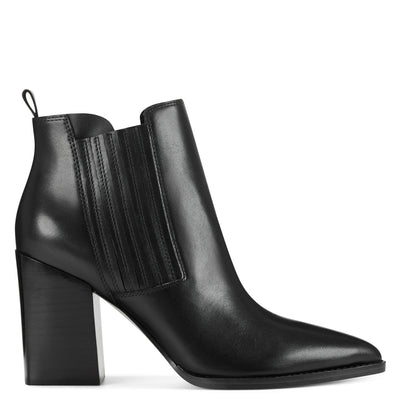 nine west oroyao ankle boots