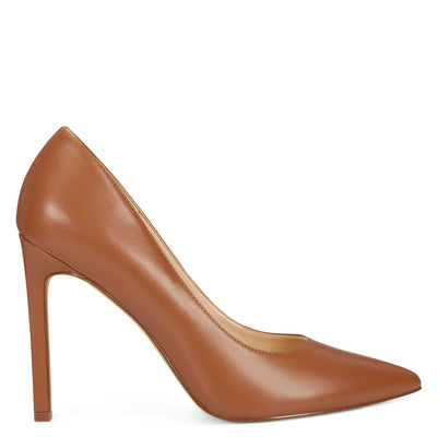 tan pumps