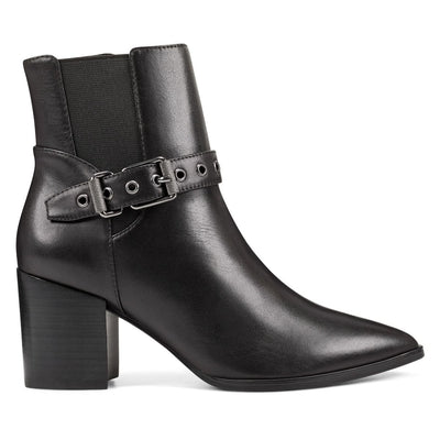 nine west 4 off sale