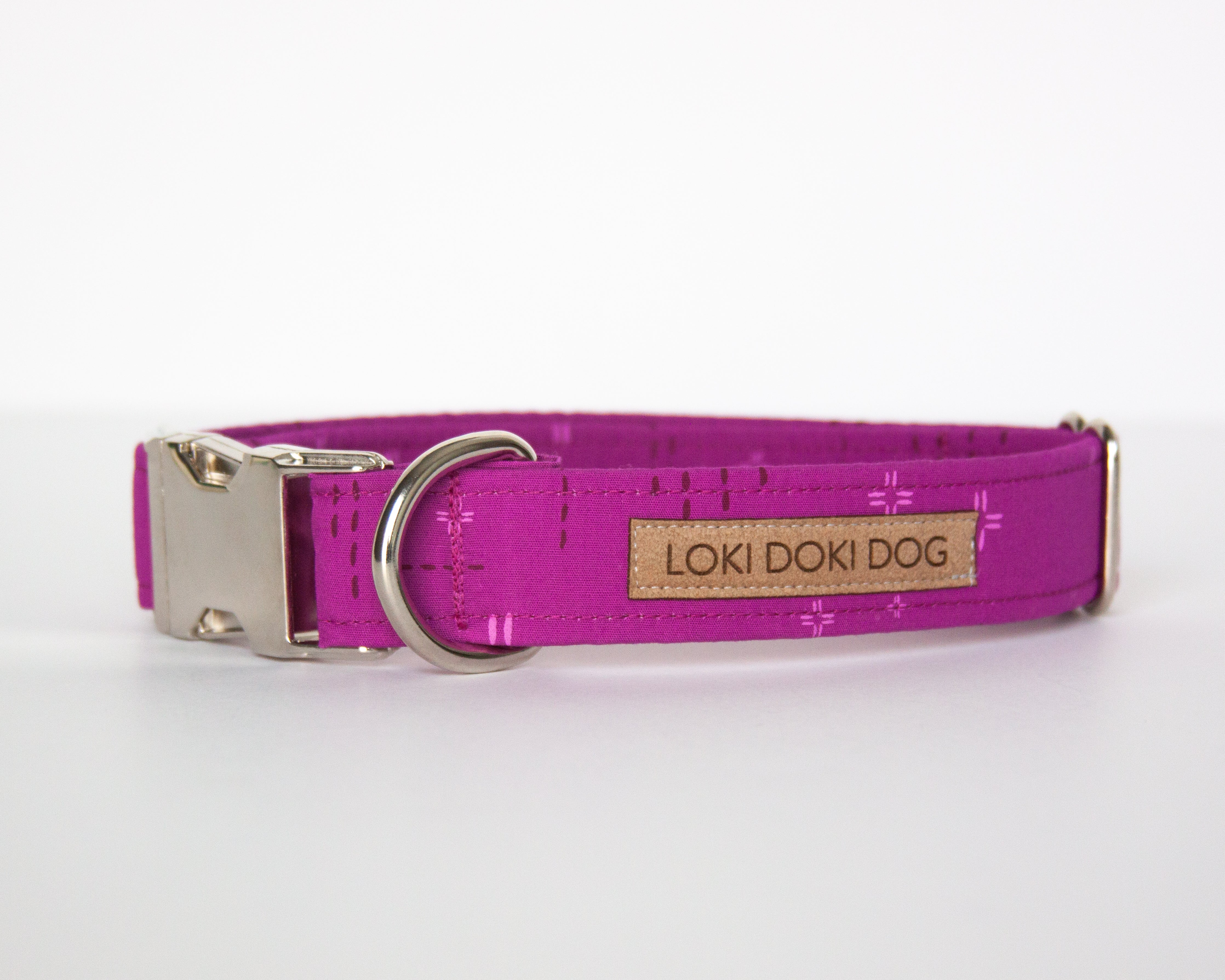 Red Heart XO Dog Collar (Personalization Available) – Loki Doki Dog