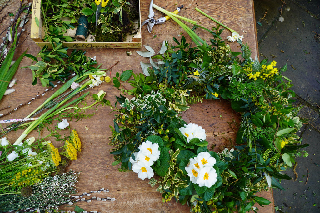 Add decorative elements to your living wreath