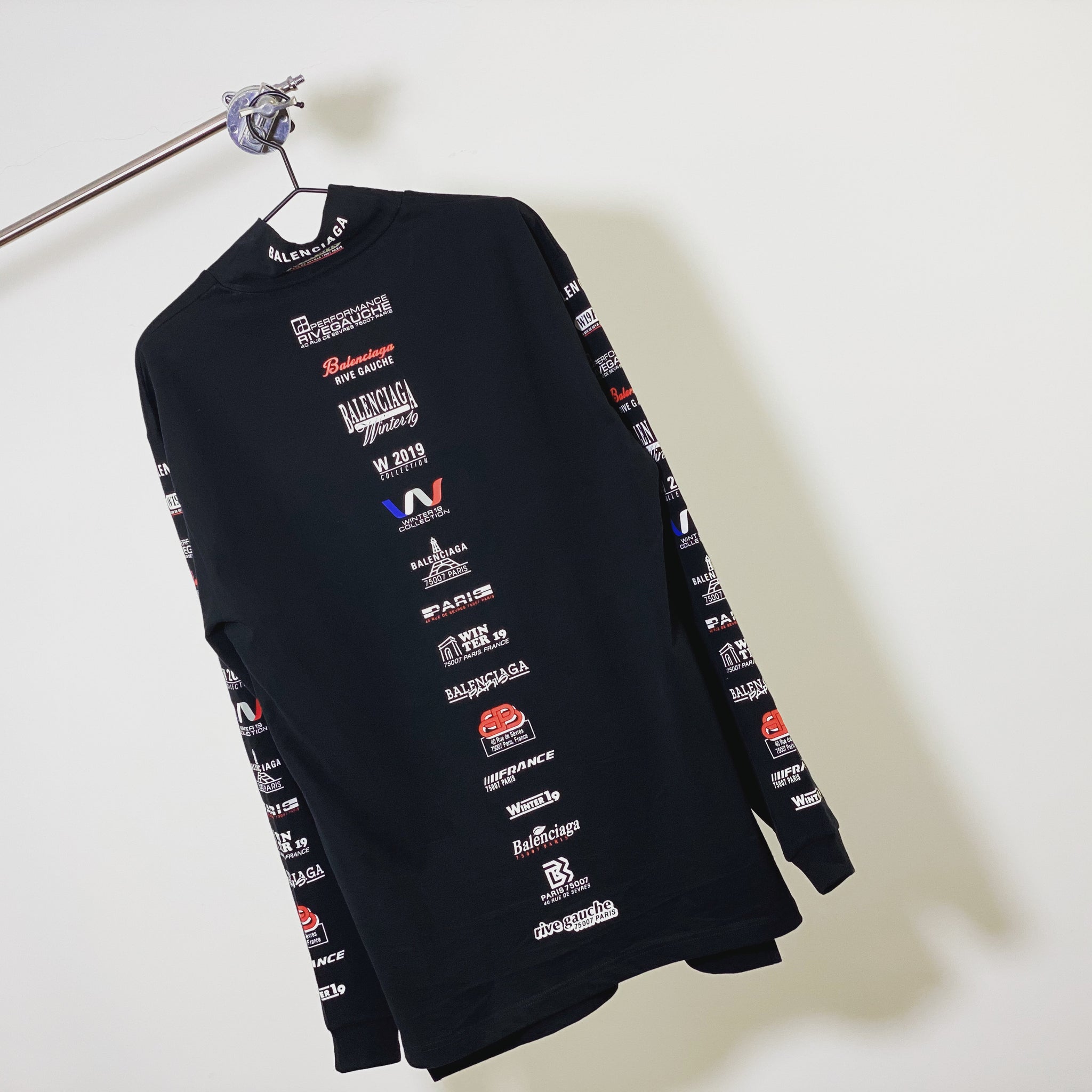 balenciaga multi logo t shirt