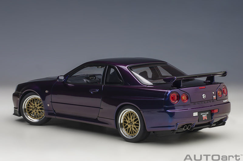 AUTOart 1:18 Nissan Skyline GT-R (R34) V-Spec II in Midnight Purple II