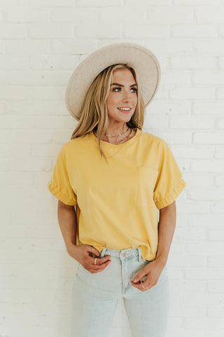 boxy crop top in lemon to wear this summer. www.loveoliveco.com