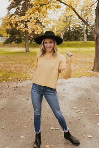 Thanksgiving sweater, Fall sweater, sweater weather. www.loveoliveco.com