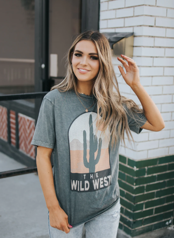 Graphic tee that can be styled so many different ways. www.loveoliveco.com