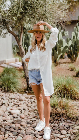 white button down cover up with versatility. www.loveoliveco.com