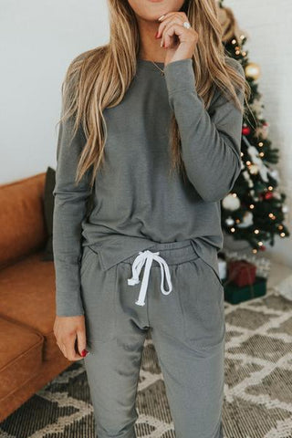 Activewear for every lifestyle. www.loveoliveco.com