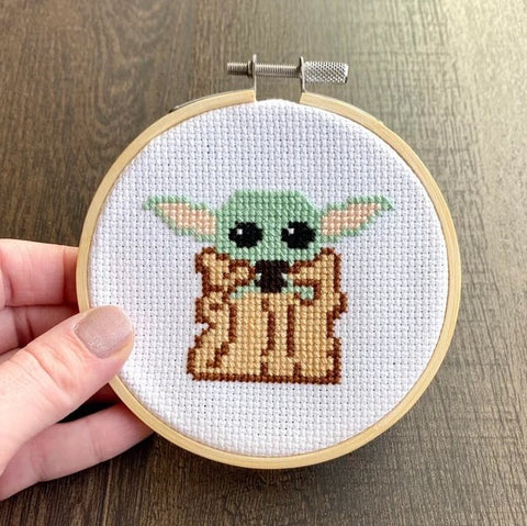 Baby Yoda free cross stitch pattern