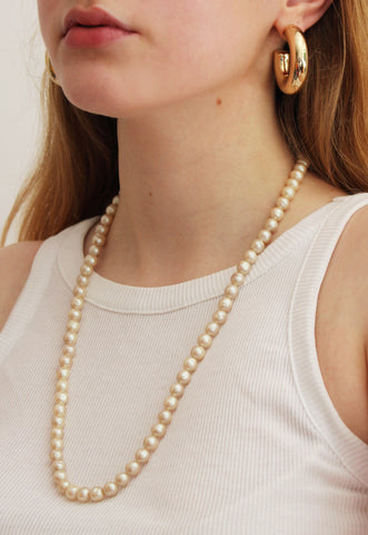 Vintage White Faux Pearl Mid-Length Necklace – Eves Vintage