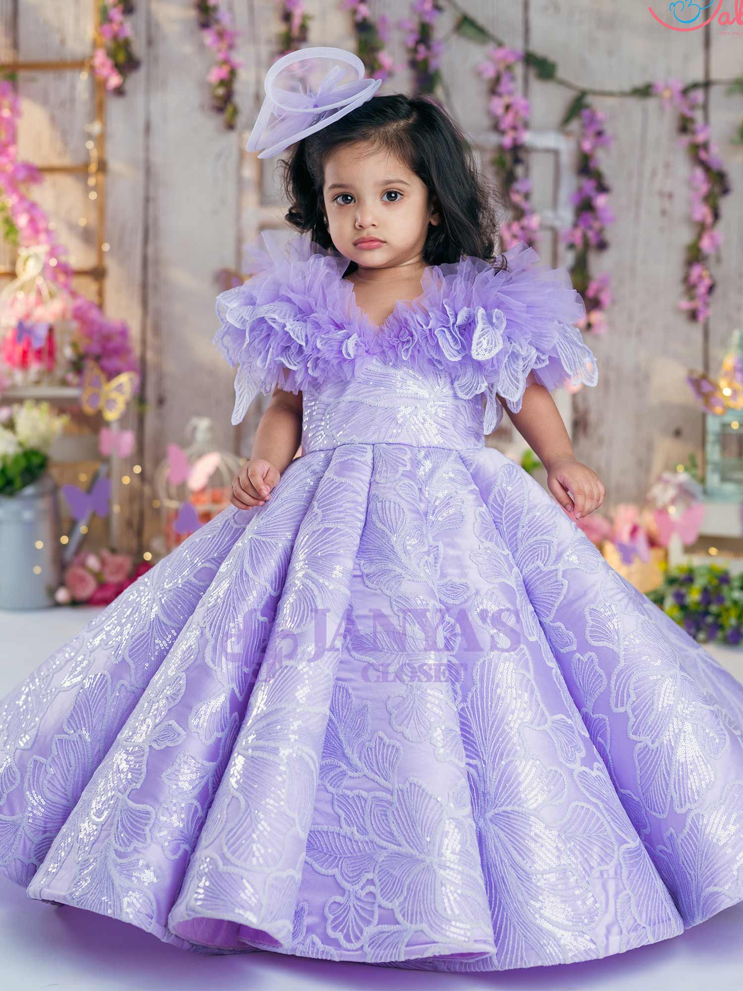 New Lace Tulle Cupcake Flower Girls Dresses With High Neck Crystal Sash  Little Birthday Party Gown Lace Prom Gown