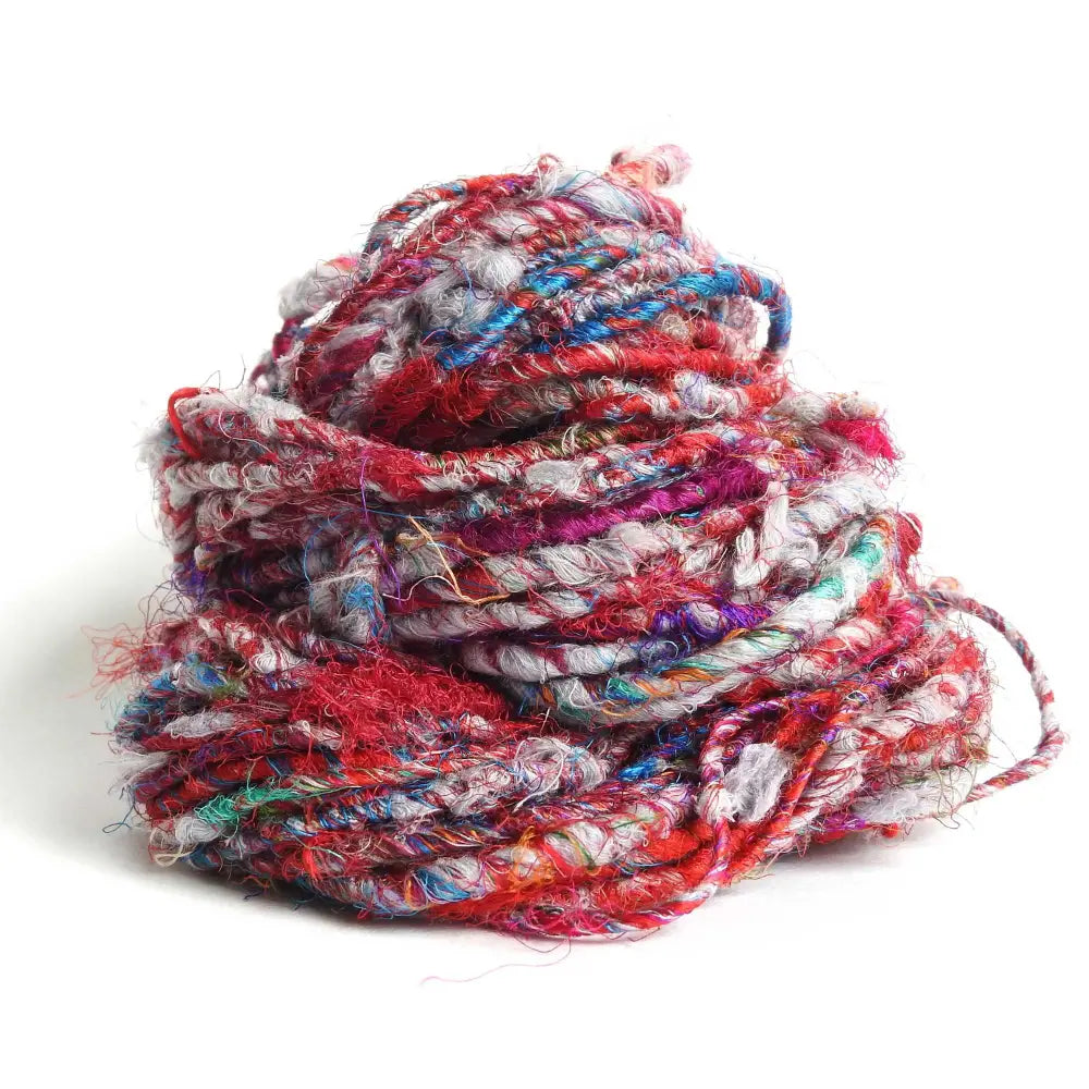 Chunky Yarn Crafted from Recycled Linen – ORA Fabulous Fibres
