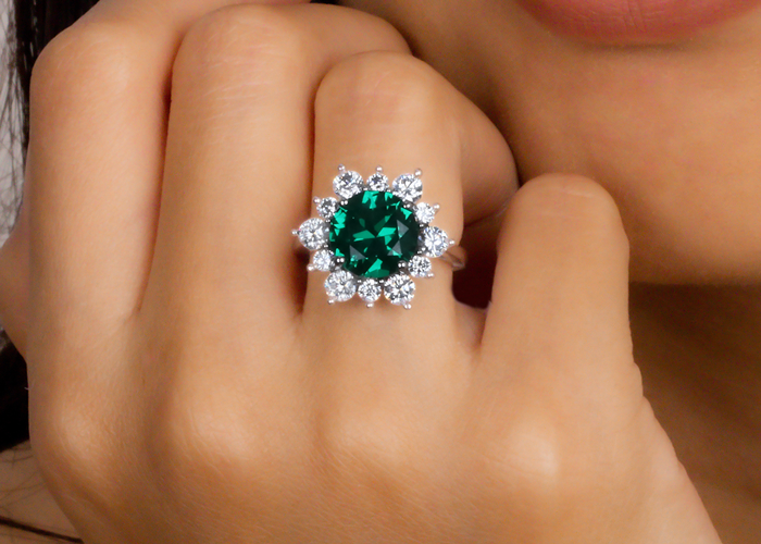 Pure Silver Emerald Ring