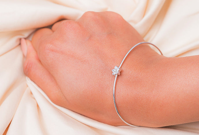Bangle in silver for women 