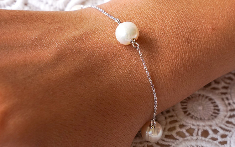 pearl bracelet 