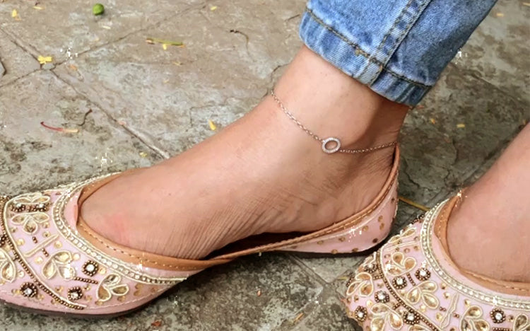 Diwali Footwear with anklets 