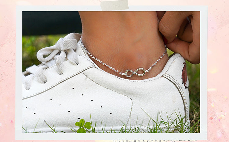 Woman wearing silver anklet