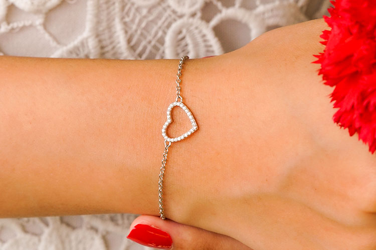 Heart Design bracelet For women 