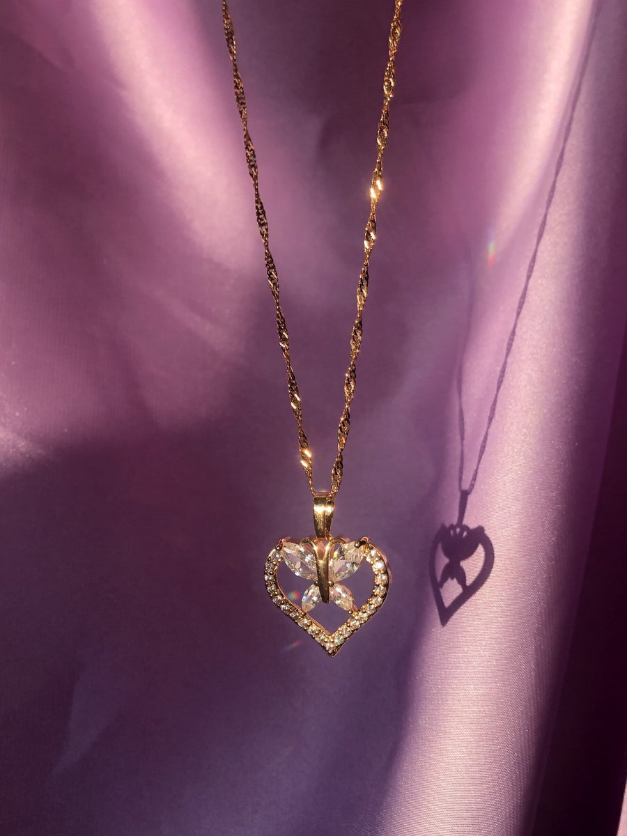 Lovely Butterfly Heart Necklace – ShopStarCrew