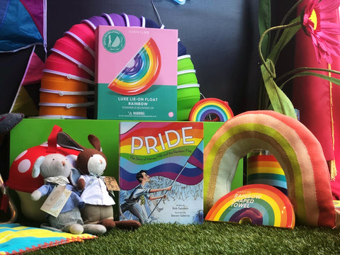 Teich Toys Pride Window 2018