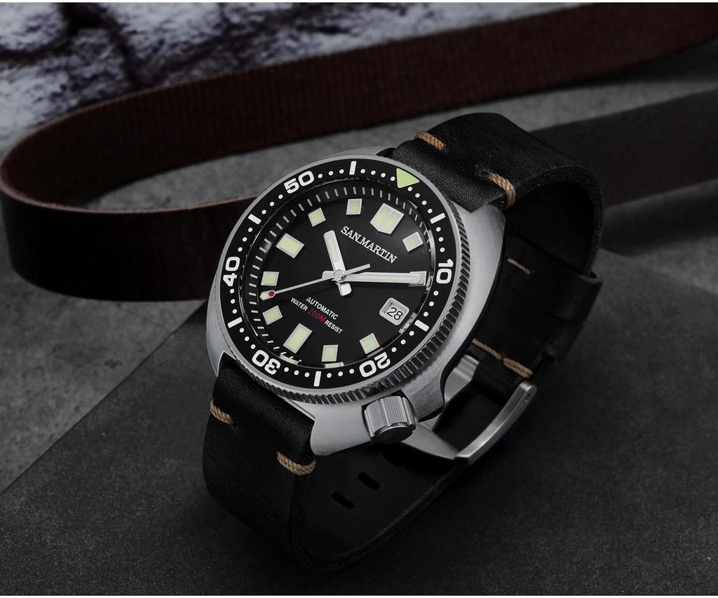 5.  SN047-G Steel Automatic Mechanical Steel Diver watch 6105 Captain Willard black, blue, green