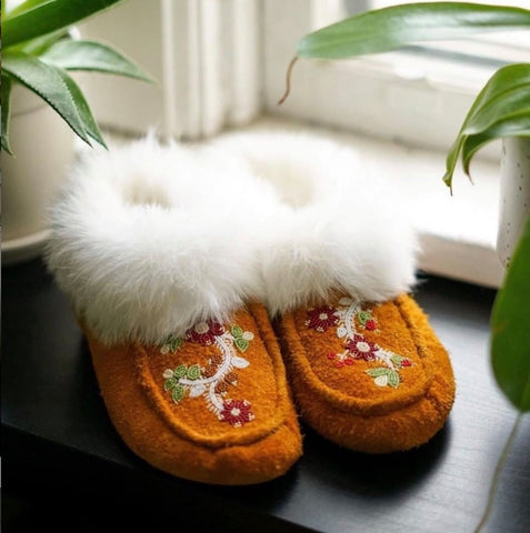 Mukluks Gift Ideas