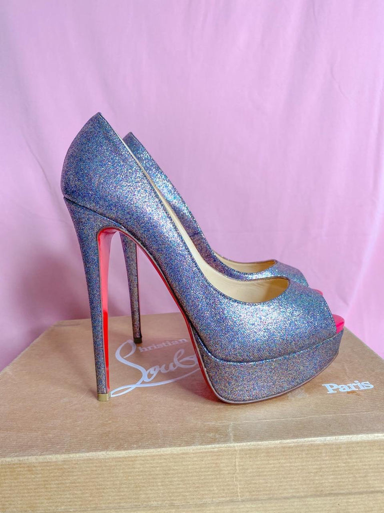 louboutin lady peep