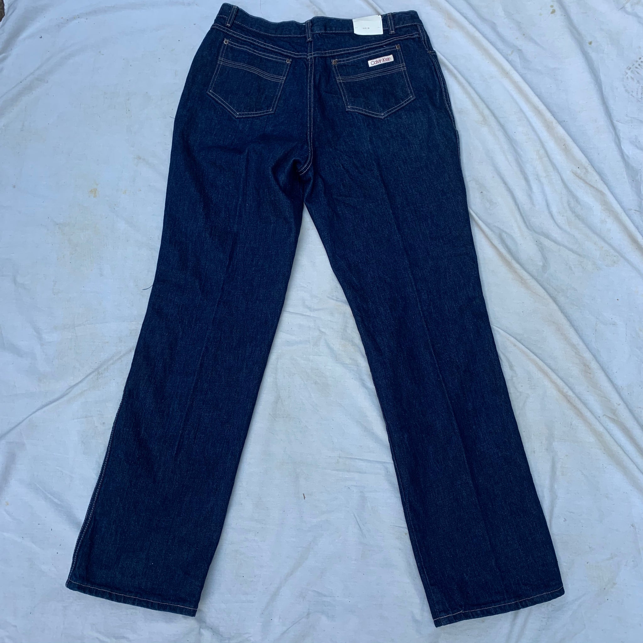 Vintage 70s Calvin Klein Dark Wash Straight Leg Jeans (12/14) (NWT) | –  Vanilla Vintage