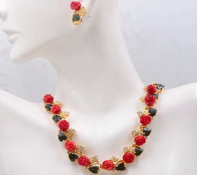 Vintage pink CORAL NECKLACE 18