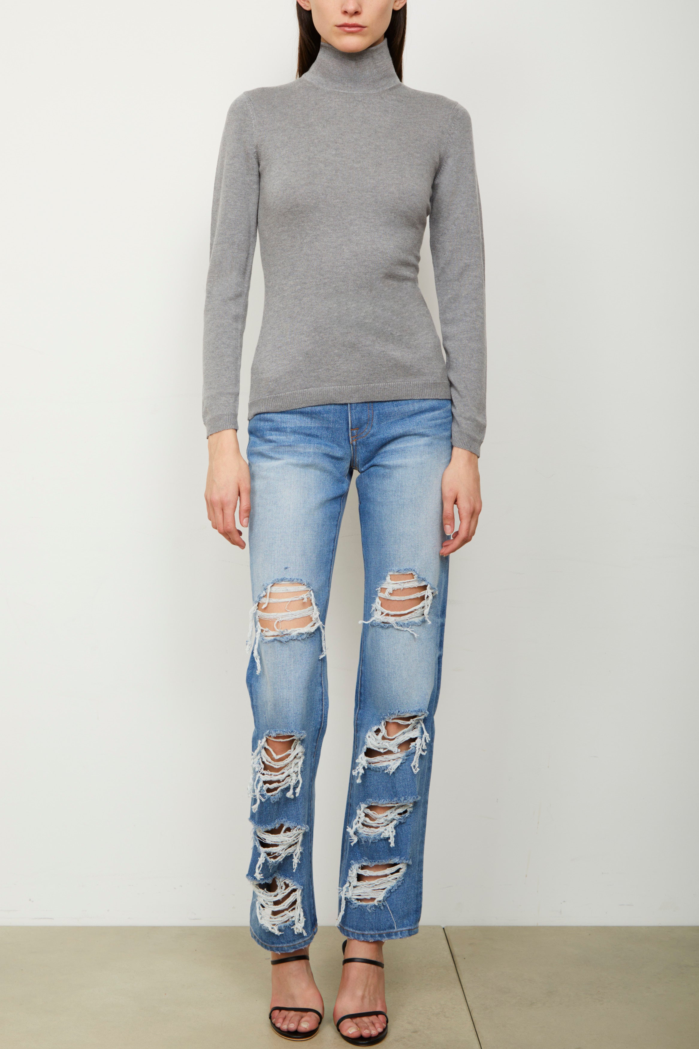 The Ashlie Turtleneck in Heather Grey
