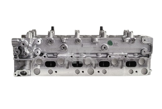Cylinder head Mercedes 2.1 CDI 1.8 CDI (with valves) - 908824
