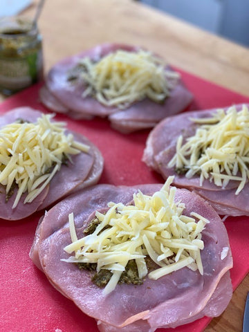 preparing-stuffed-chicken-breasts