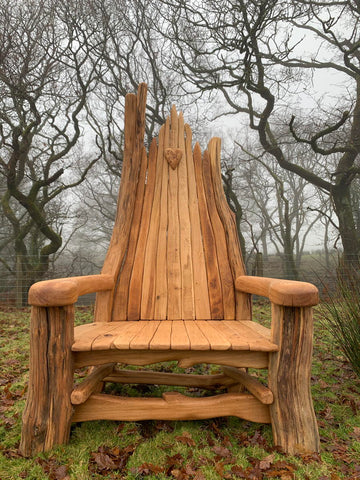 woodland oak throne