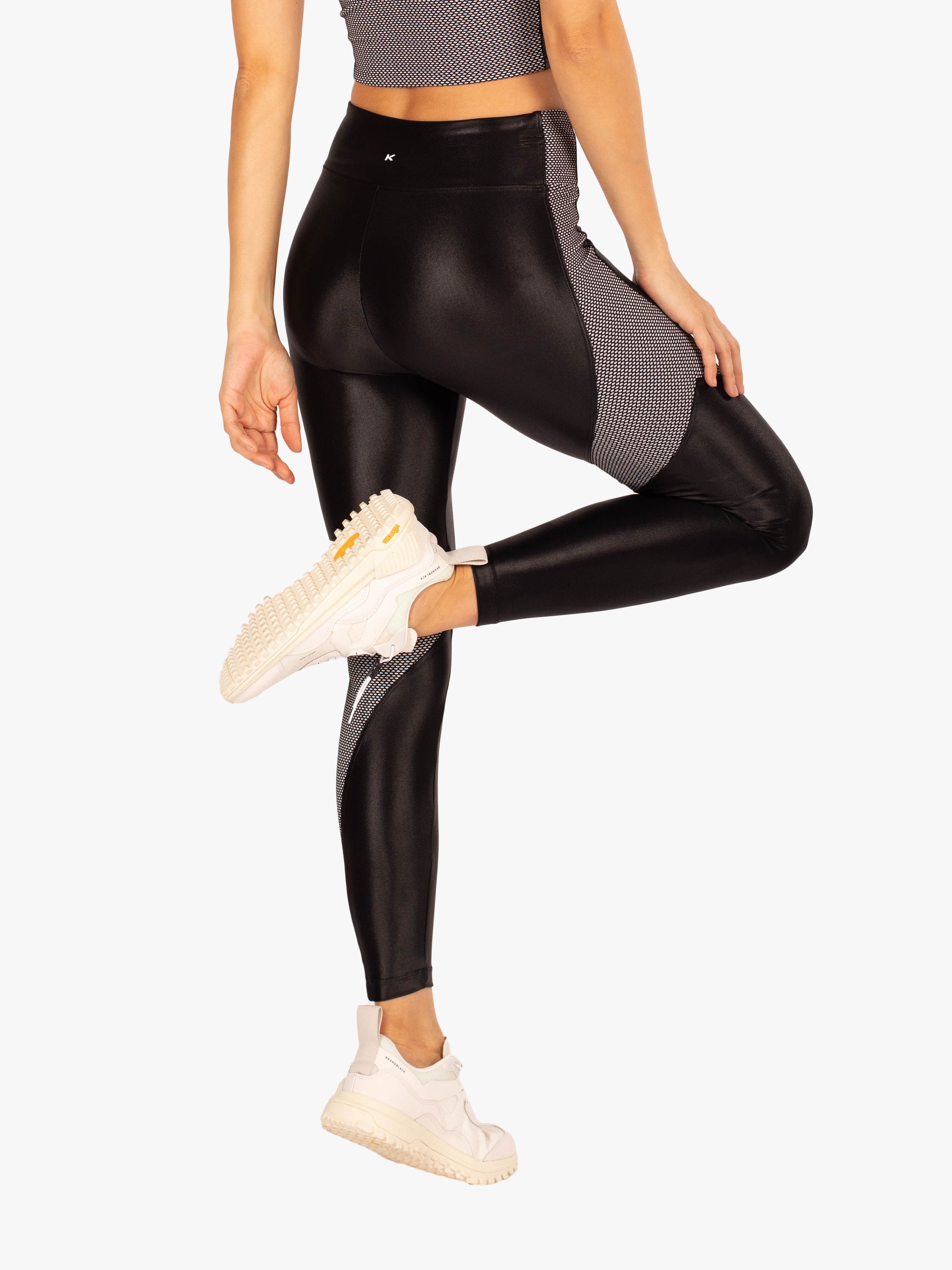 Koral Activewear - Cruz Mid-Rise Legging - Sportslegging for yoga