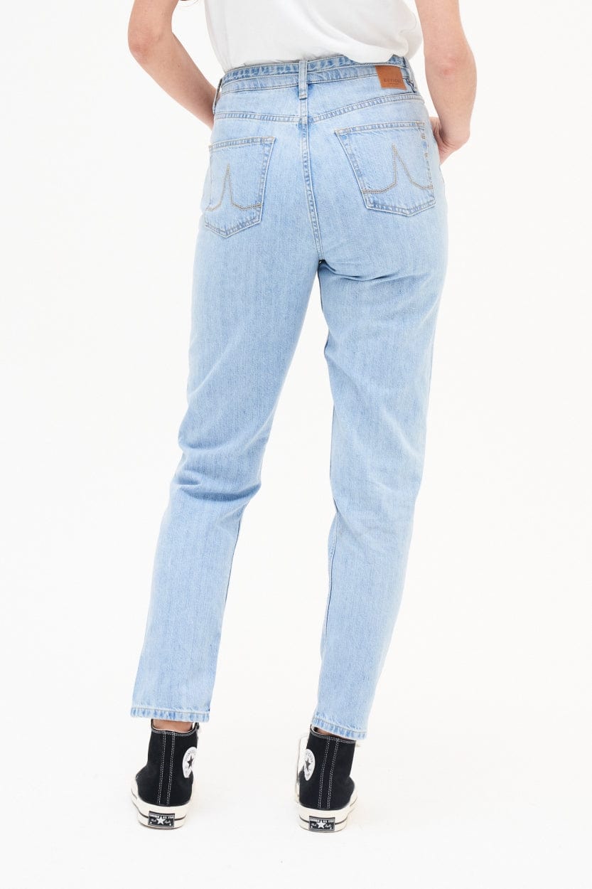 Jeans Nora Loose Tapered Lichtblauw 4