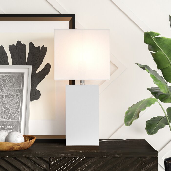 highfill 21 table lamp