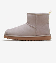 Ugg Classic Mini II Graphic Logo Boot 