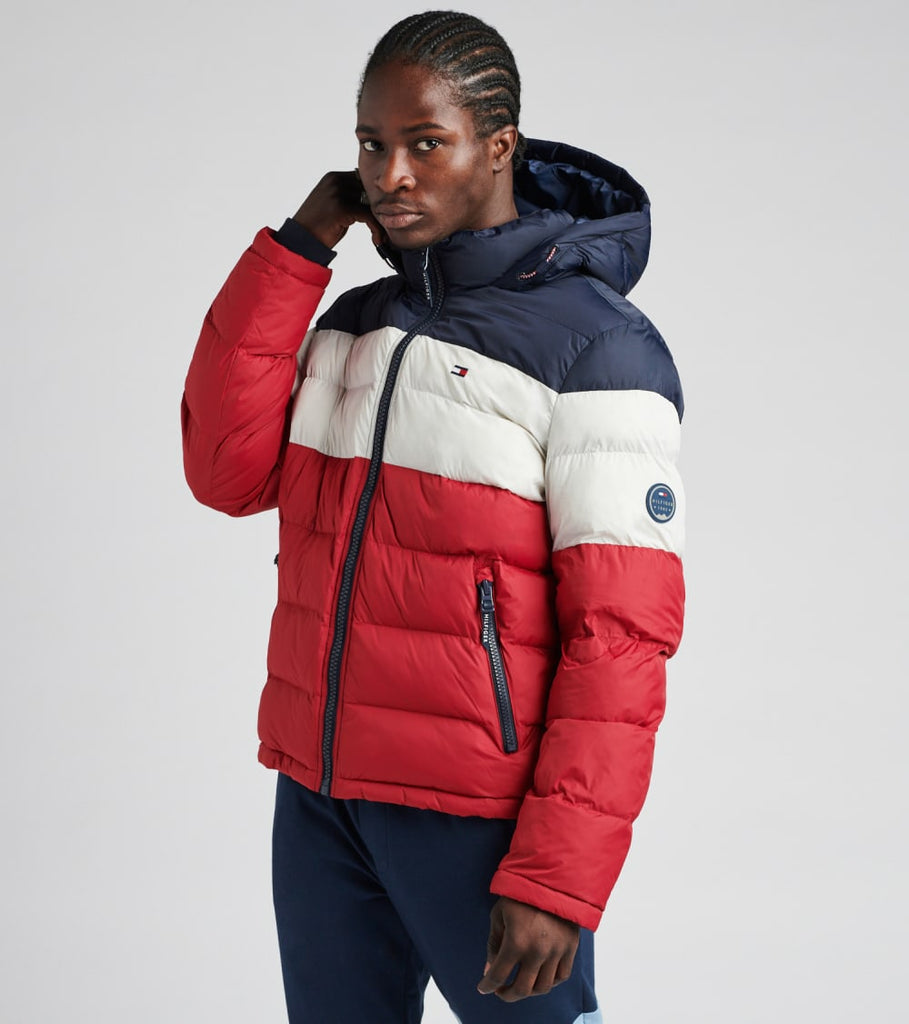 tommy jeans hoodless puffer jacket