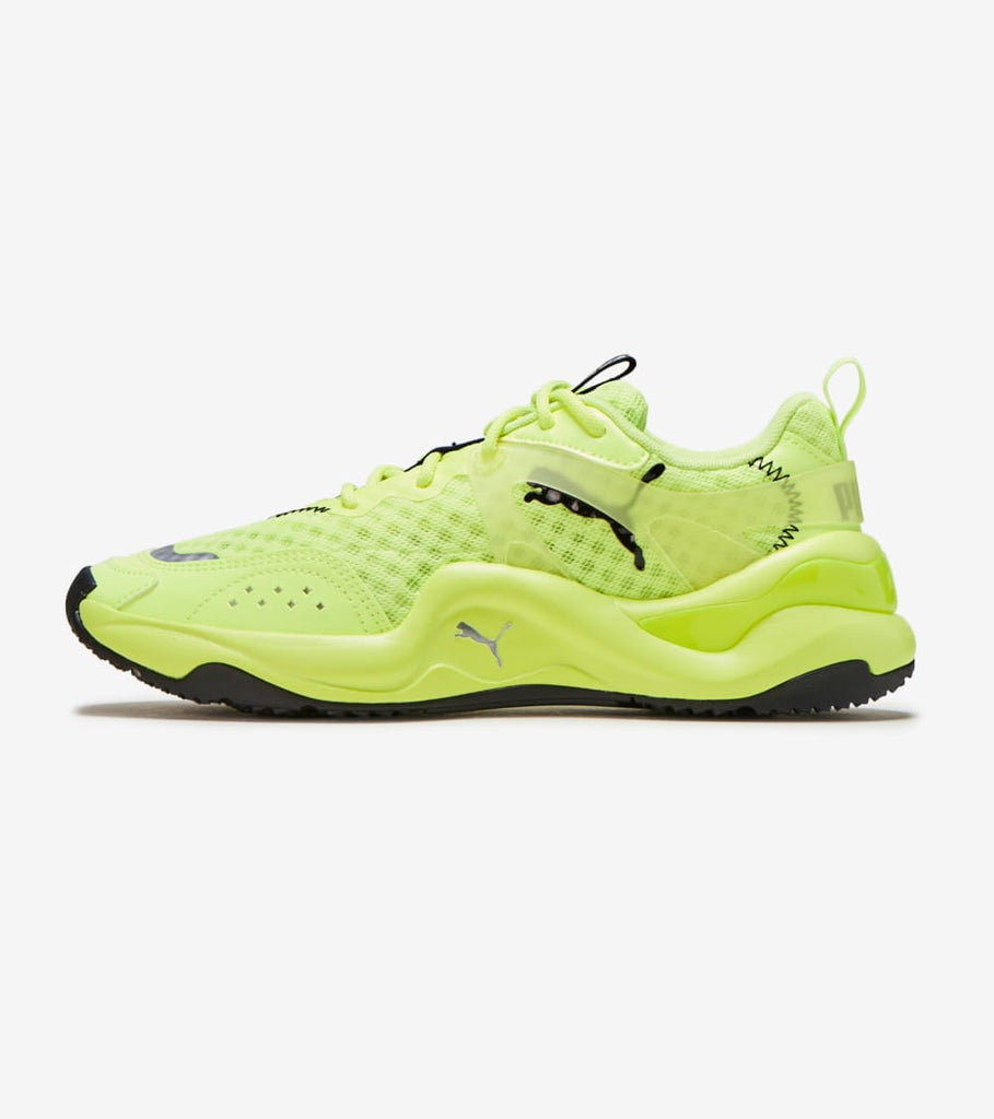 neon yellow track spikes