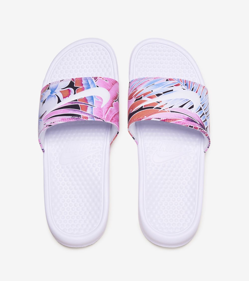 size 8 nike slides