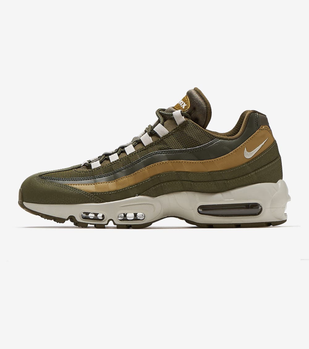 Nike Air Max 95 Essential Shoes in 
