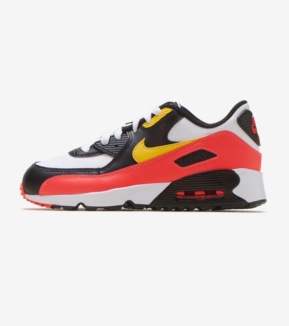 Nike Air Max 90 Shoes in White/Yellow 