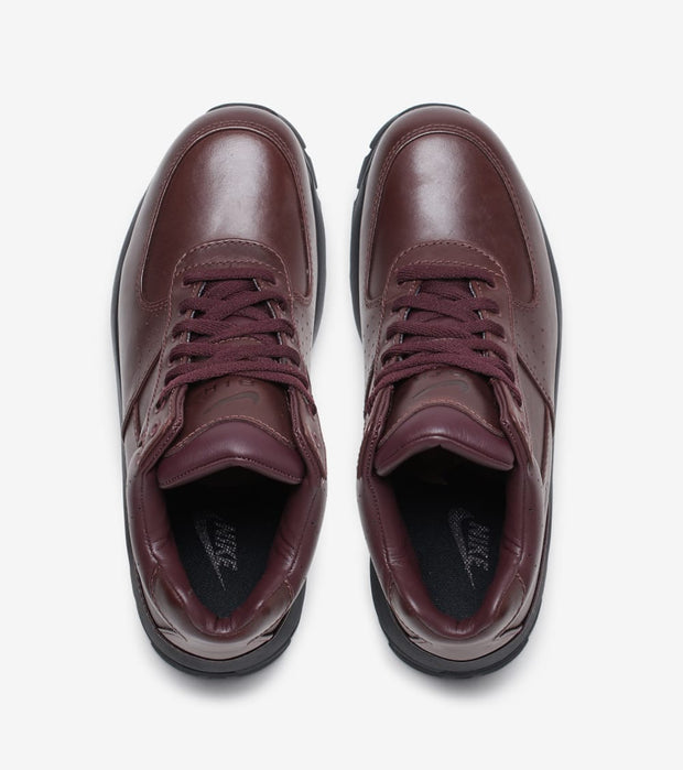 nike goadome burgundy