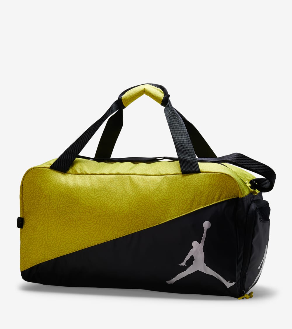 jordan elemental medium duffle bag