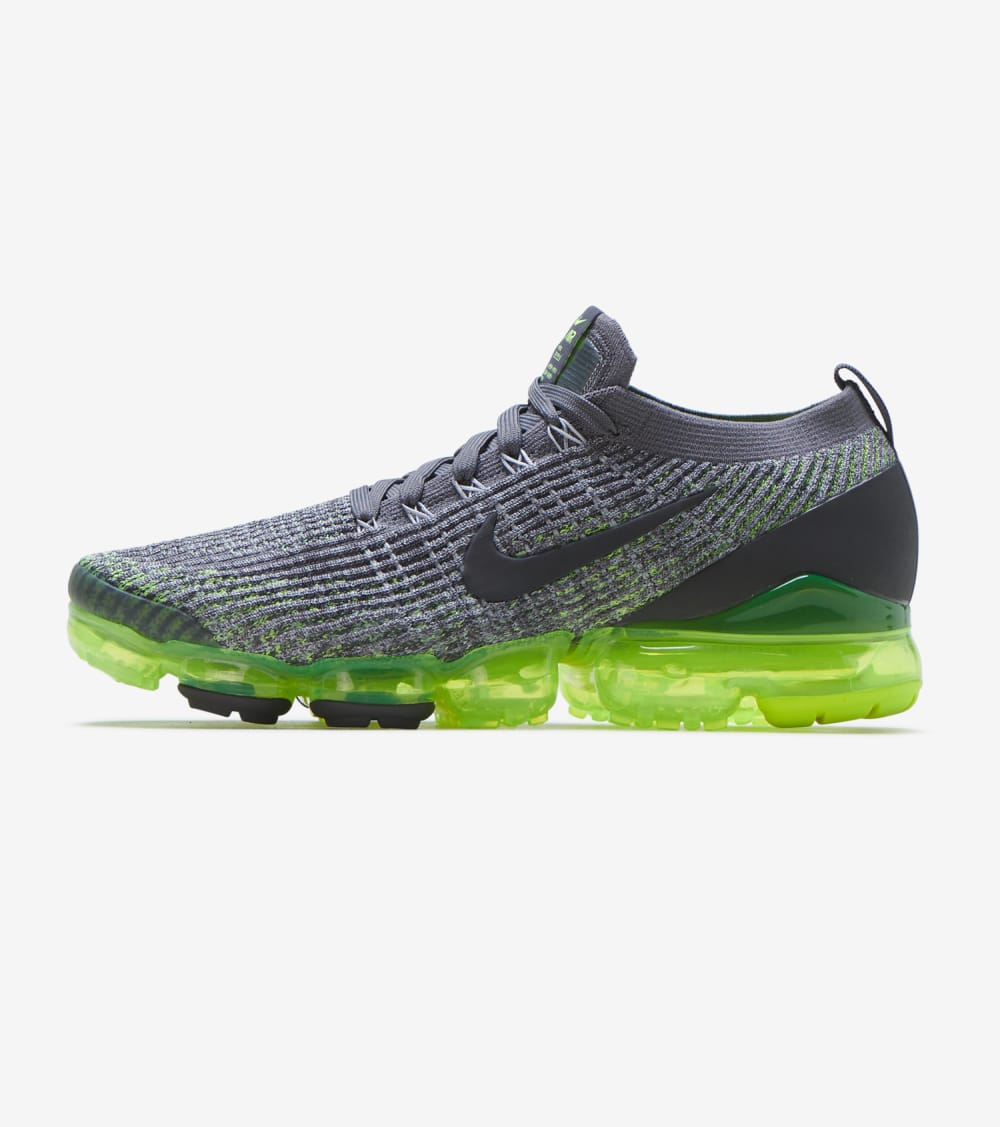 Nike Air Vapormax Flyknit 3 Shoes in 